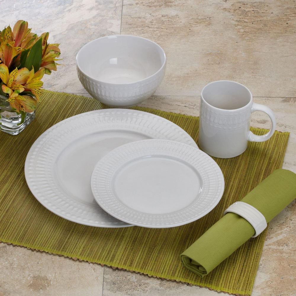 Cassandra 16 Piece Dinnerware Set, Service For 4