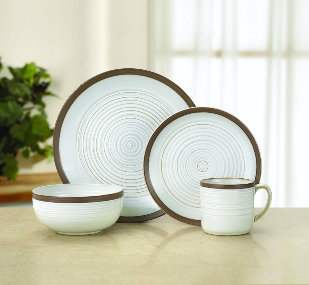 Carmen 16 Piece Dinnerware Set, Service For 4