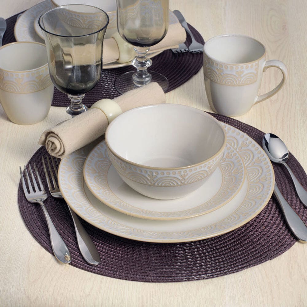 Amelia 16 Piece Dinnerware Set, Service For 4