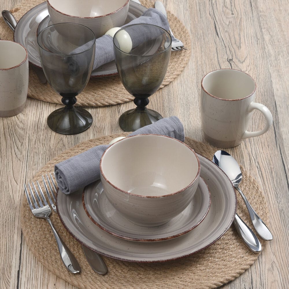 Sadie Cream 16 Piece Dinnerware Set, Service For 4