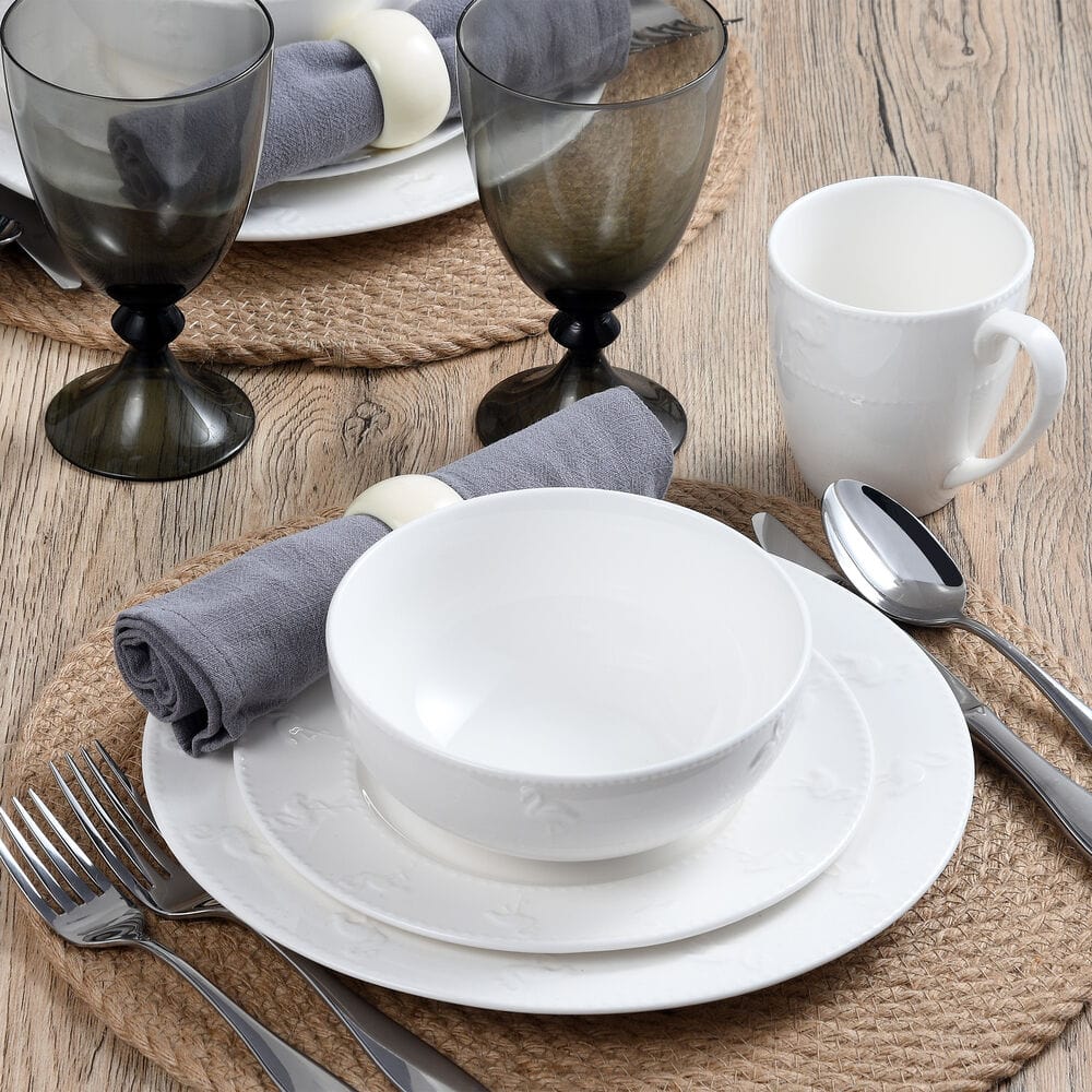 Flamingo White 16 Piece Dinnerware Set, Service For 4