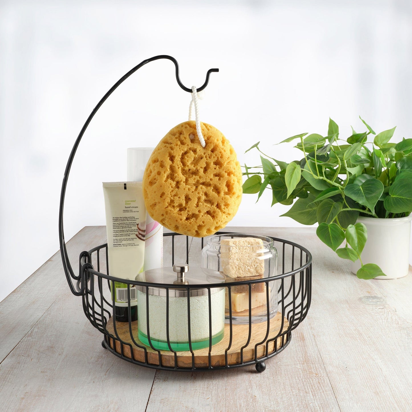 Savannah Fruit Storage Basket With Banana Hook