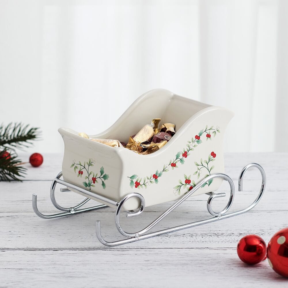 Winterberry Sleigh Candy Dish