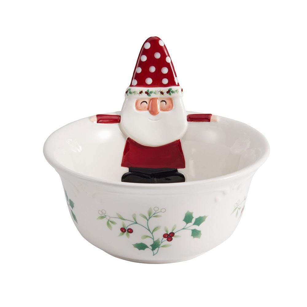 Winterberry Gnome Bowl And Salt And Pepper Set