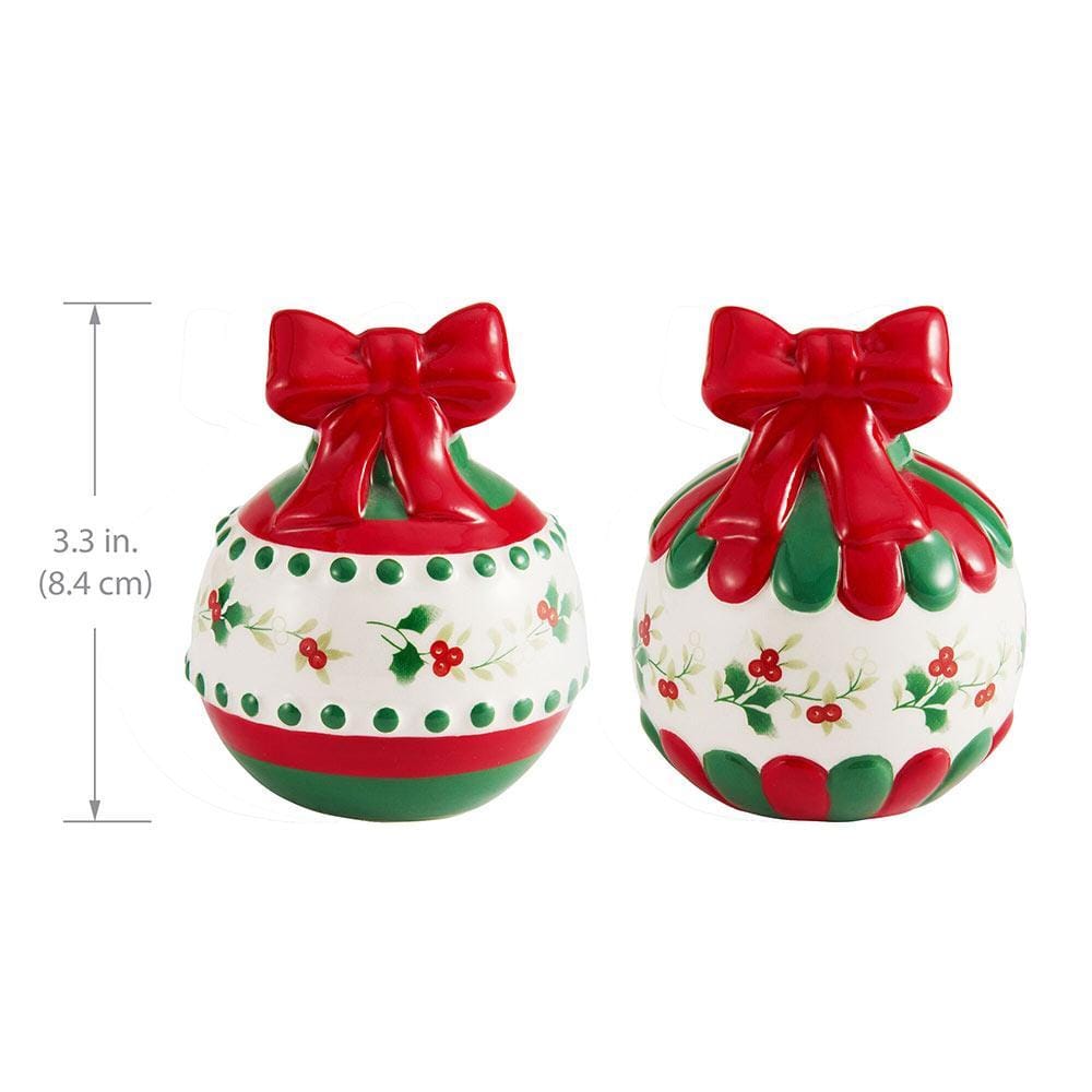 Winterberry Ornament Salt And Pepper Set