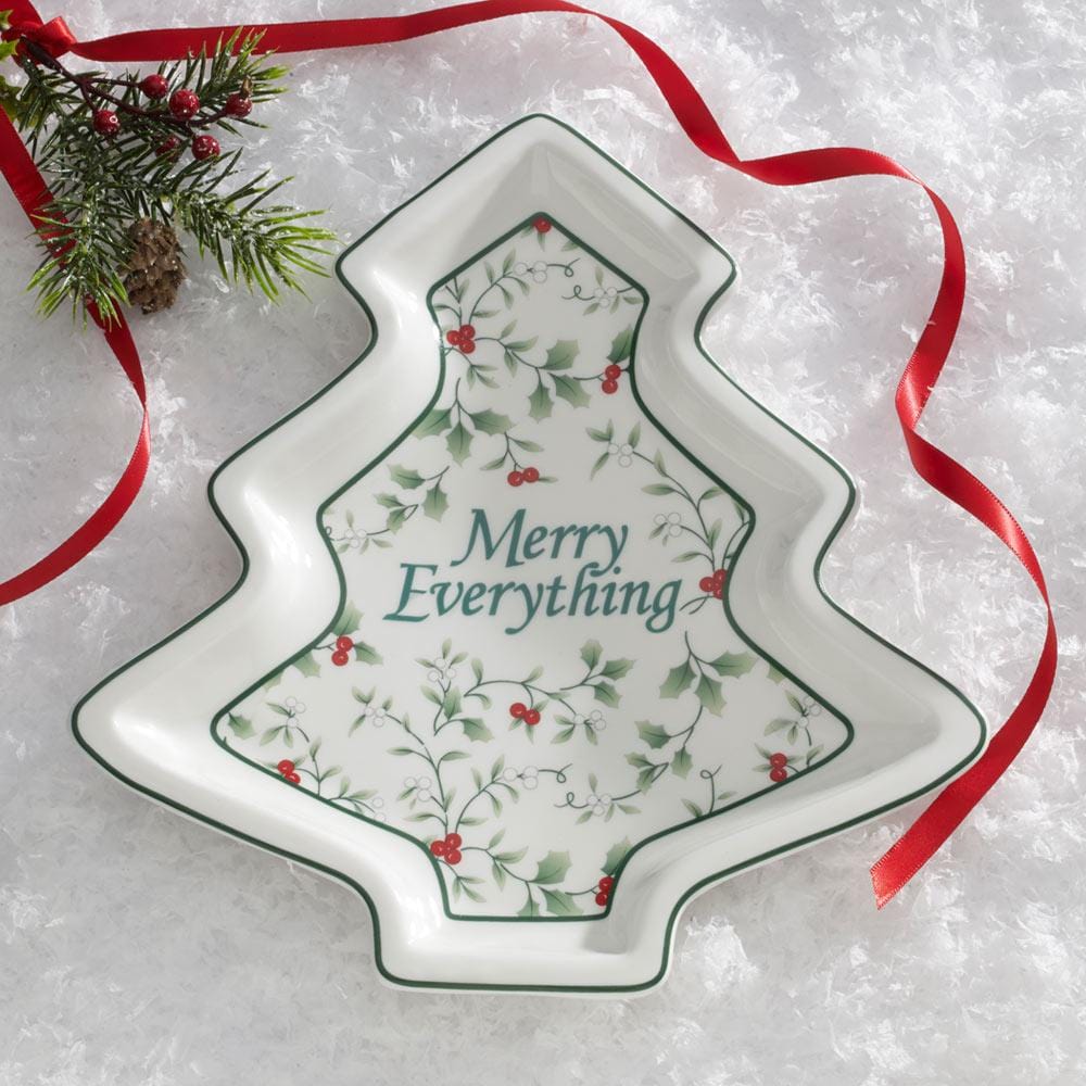 Winterberry Small Merry Everything Tree Dish