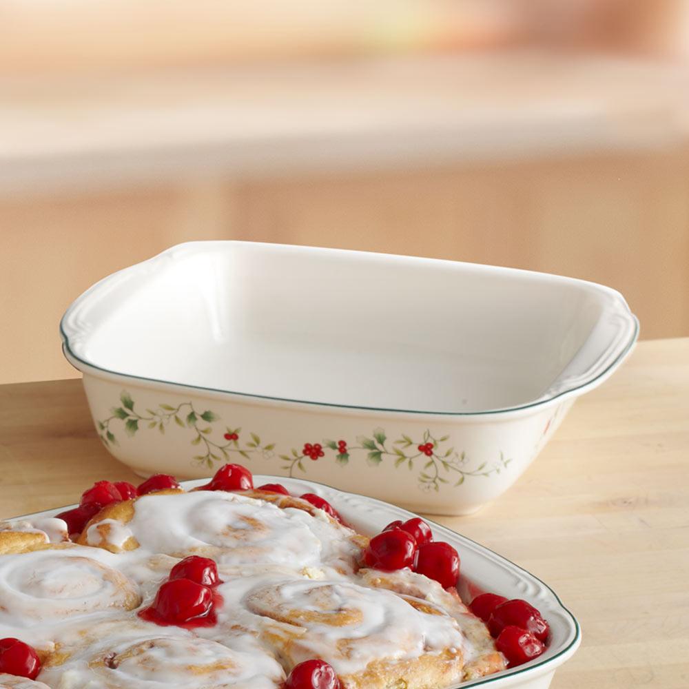 Winterberry Square Baker 8 Inch