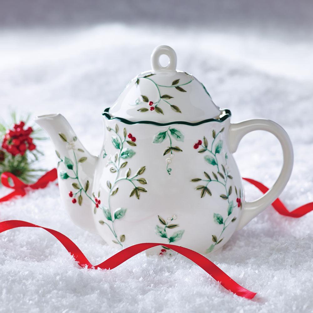 Winterberry Teapot, Sculpted